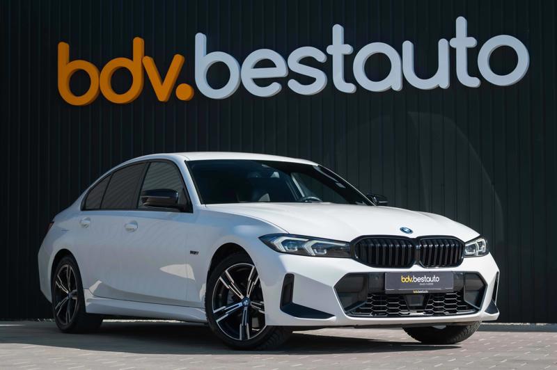 BMW Seria 3 330e xDrive Aut. M Sport