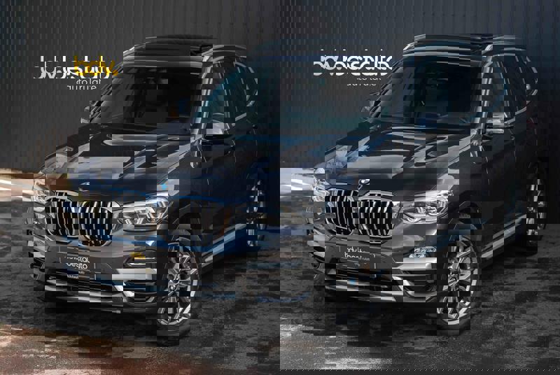 BMW X3 xDrive20i AT xLine