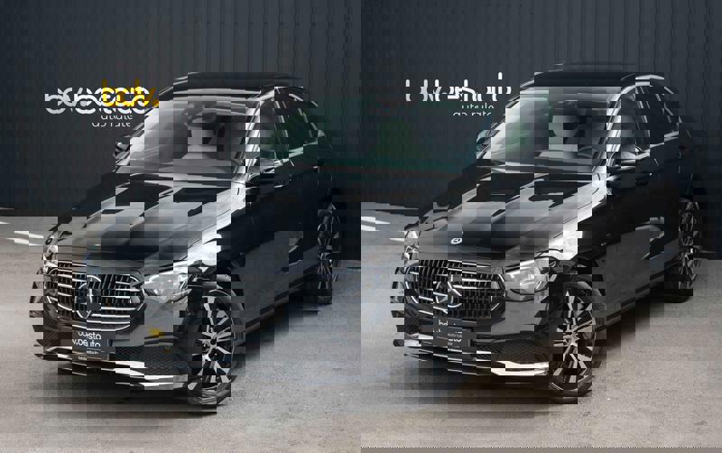 Mercedes-Benz E 300 de 4Matic 9G-TRONIC Avantgarde