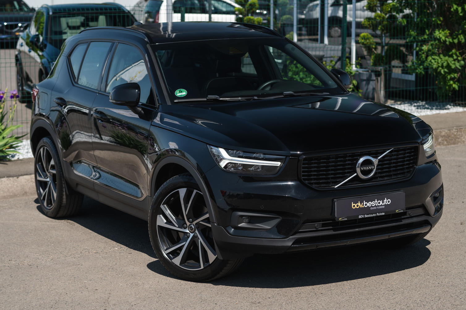  Volvo XC 40 D4 AWD Geartronic R-Design 